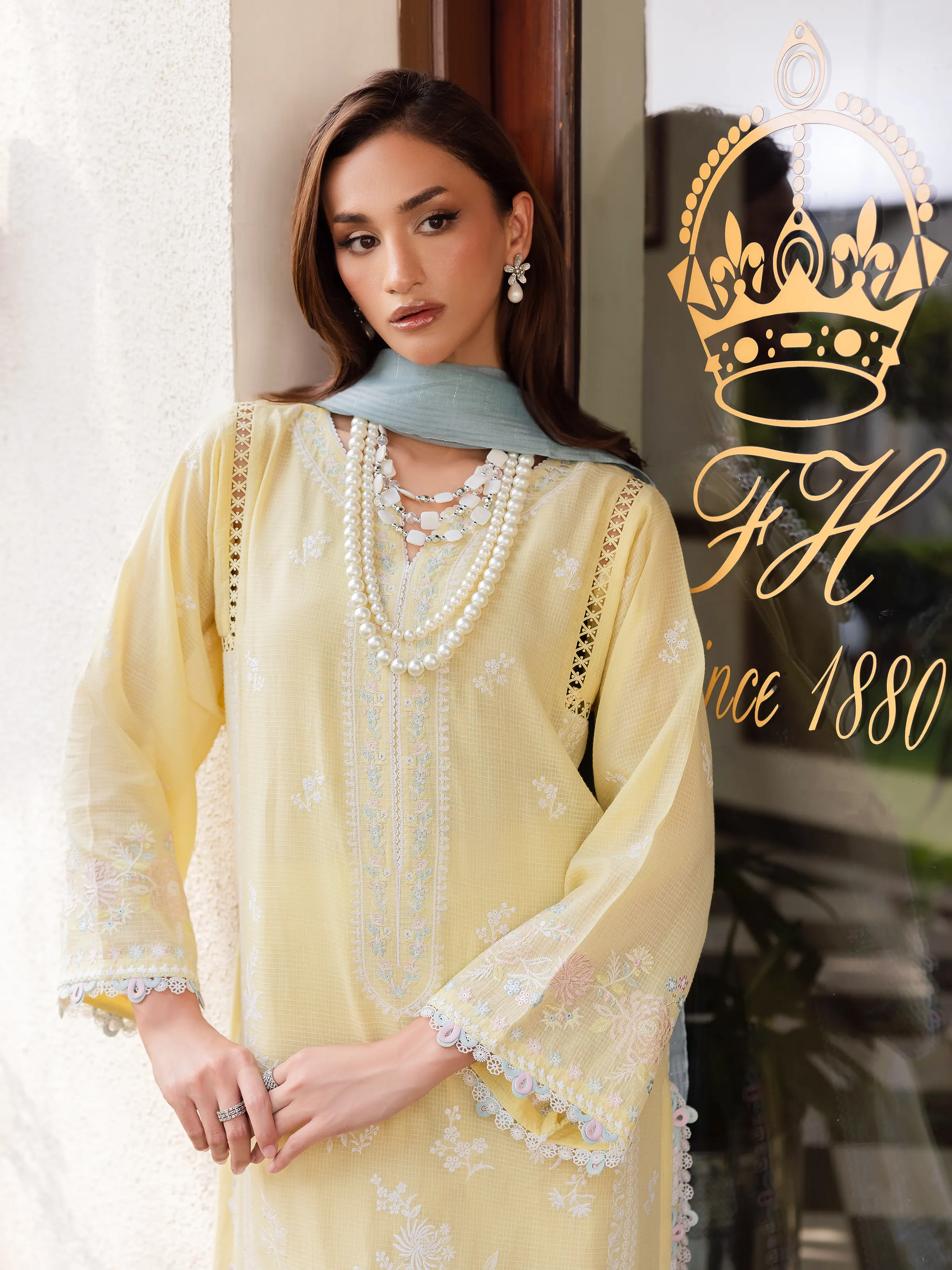 Unstitched Embroidered Lawn Shirt - EWU5V1-31246S