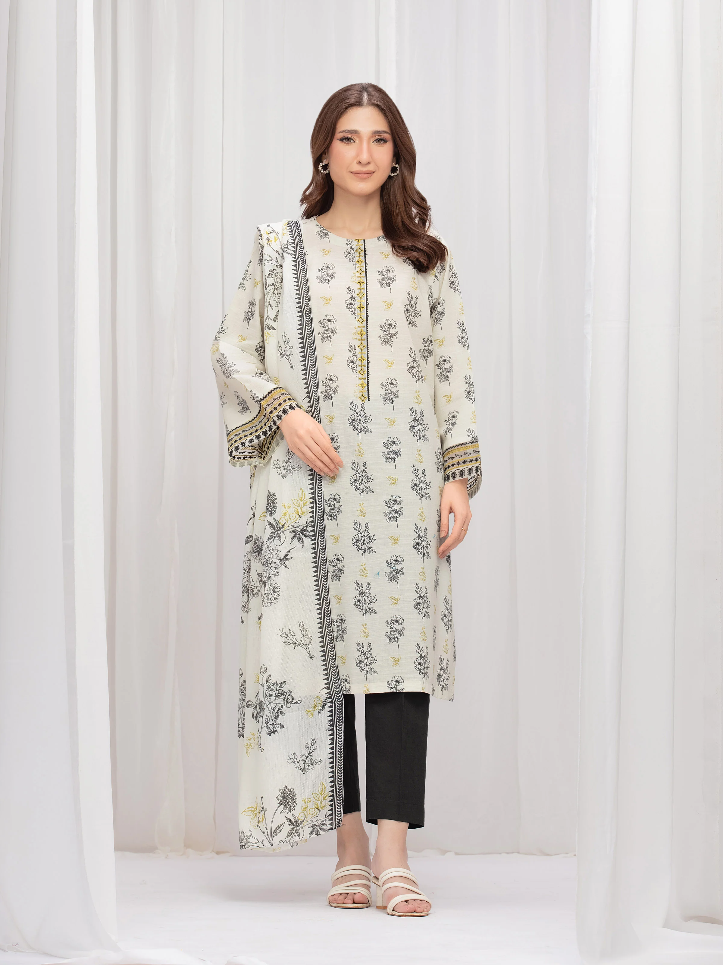 Pret Embroidered Khaddar Shirt Dupatta - EWTKE24-81320SD
