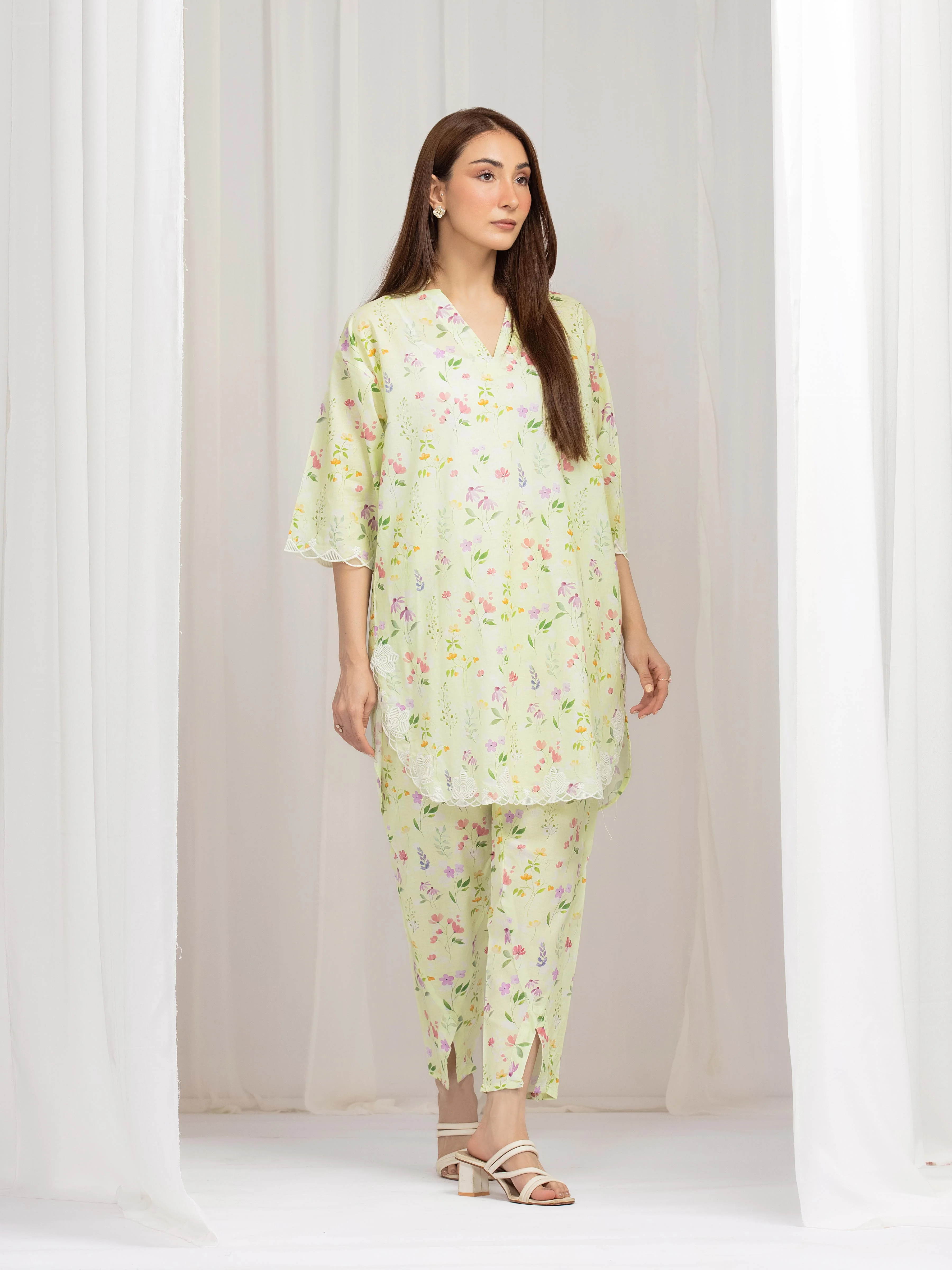 Pret Embroidered Lawn Co-ord Set - EWTKE5-81905ST