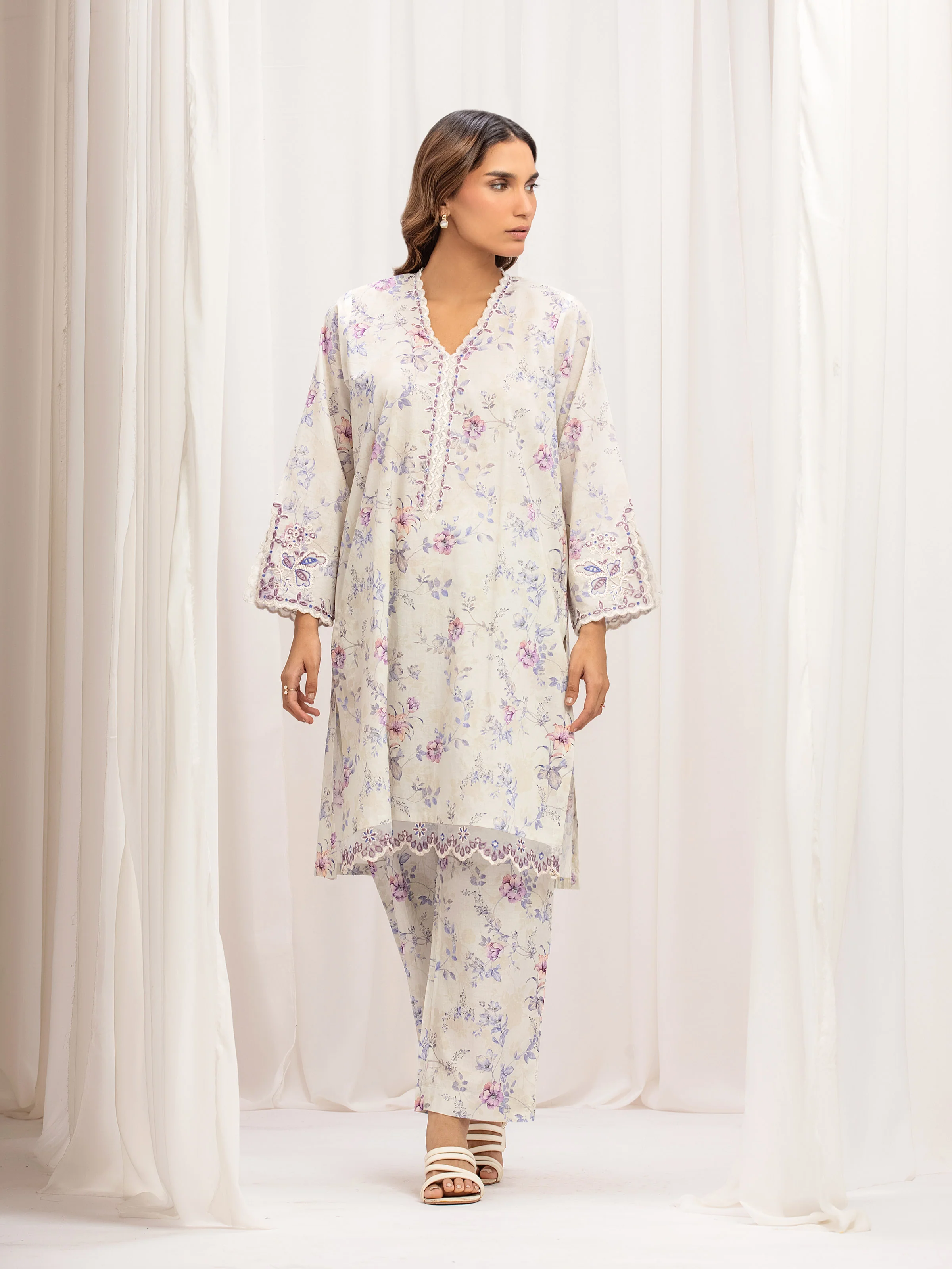 Pret Embroidered Lawn Co-ord Set - EWTKE5-82386ST