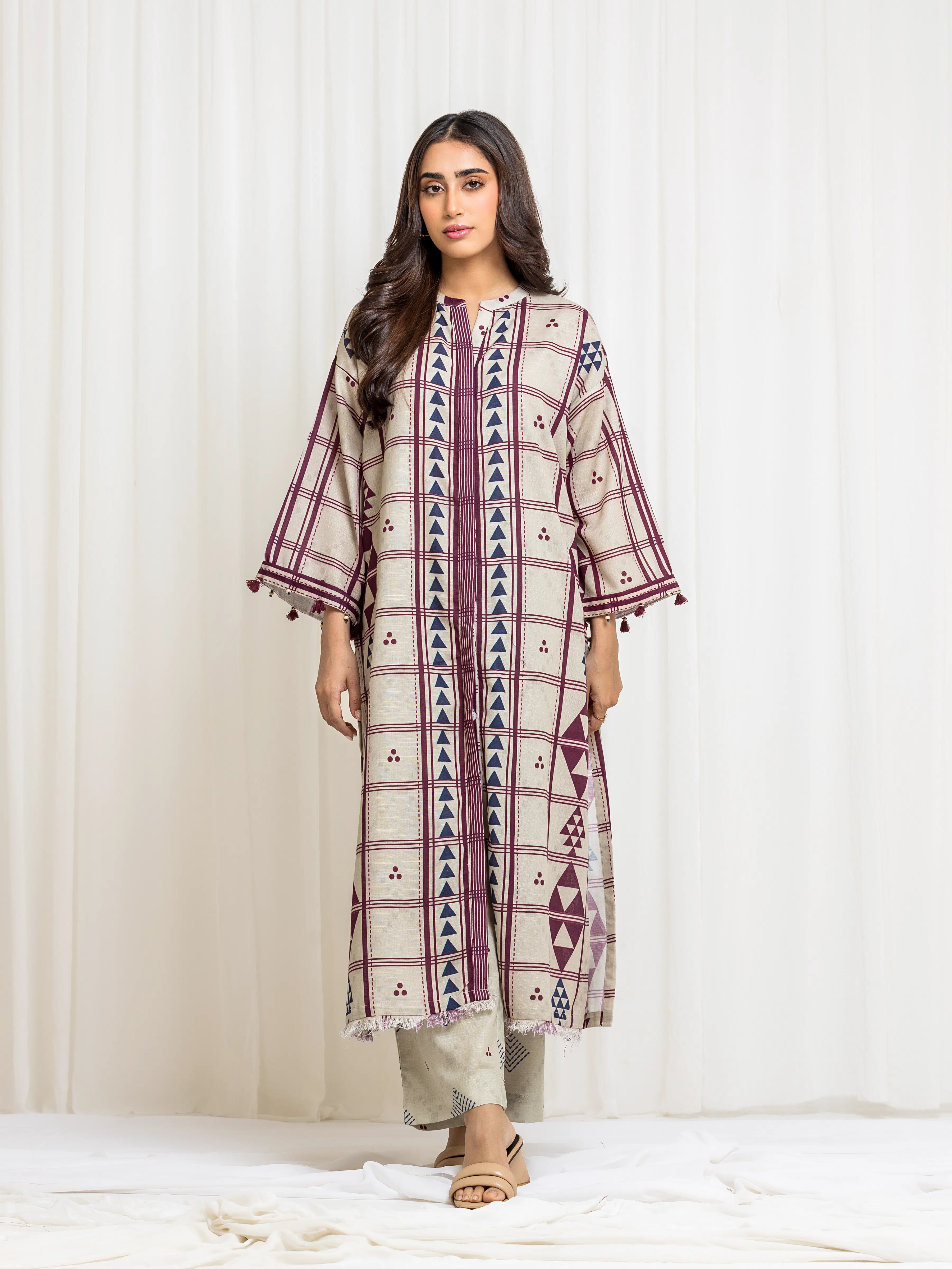 Pret Printed Khaddar Co-Ord Set - EWTKP5-84035ST