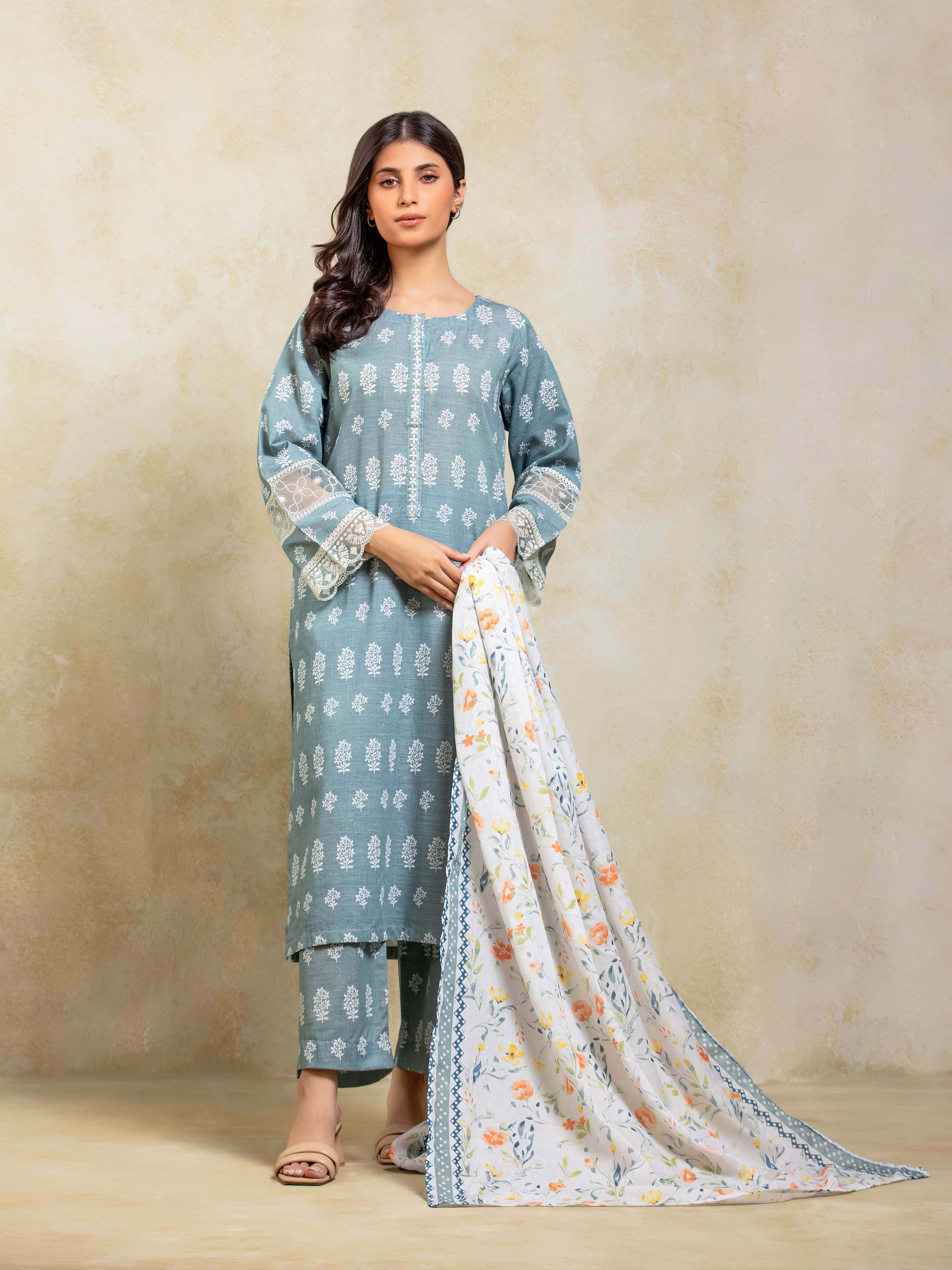 Pret Embroidered Khaddar Suit - EWTKE24-81357-3P