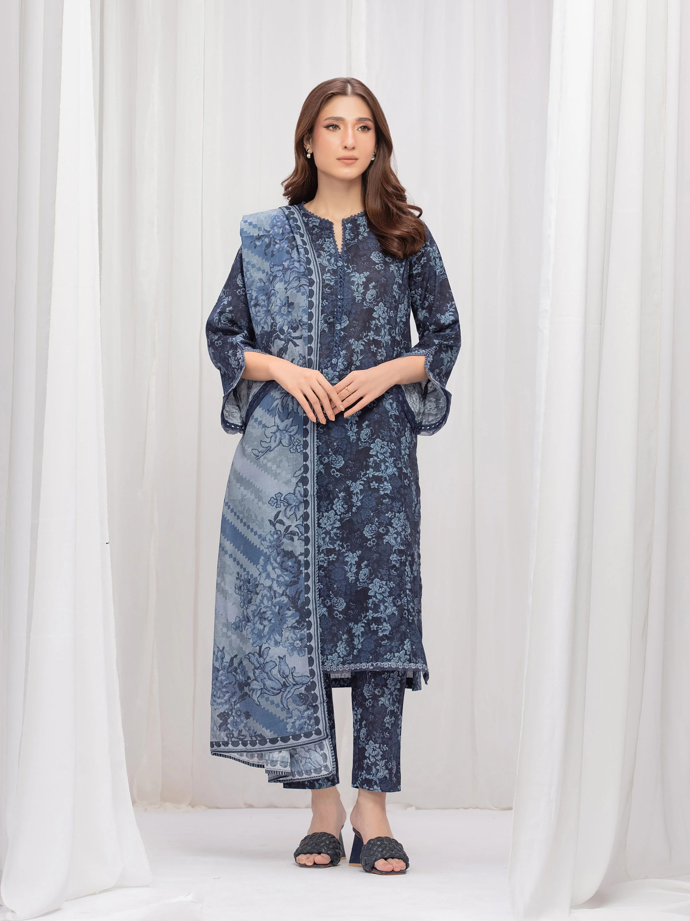 Pret Printed Khaddar Suit - EWTKE24-81539-3P