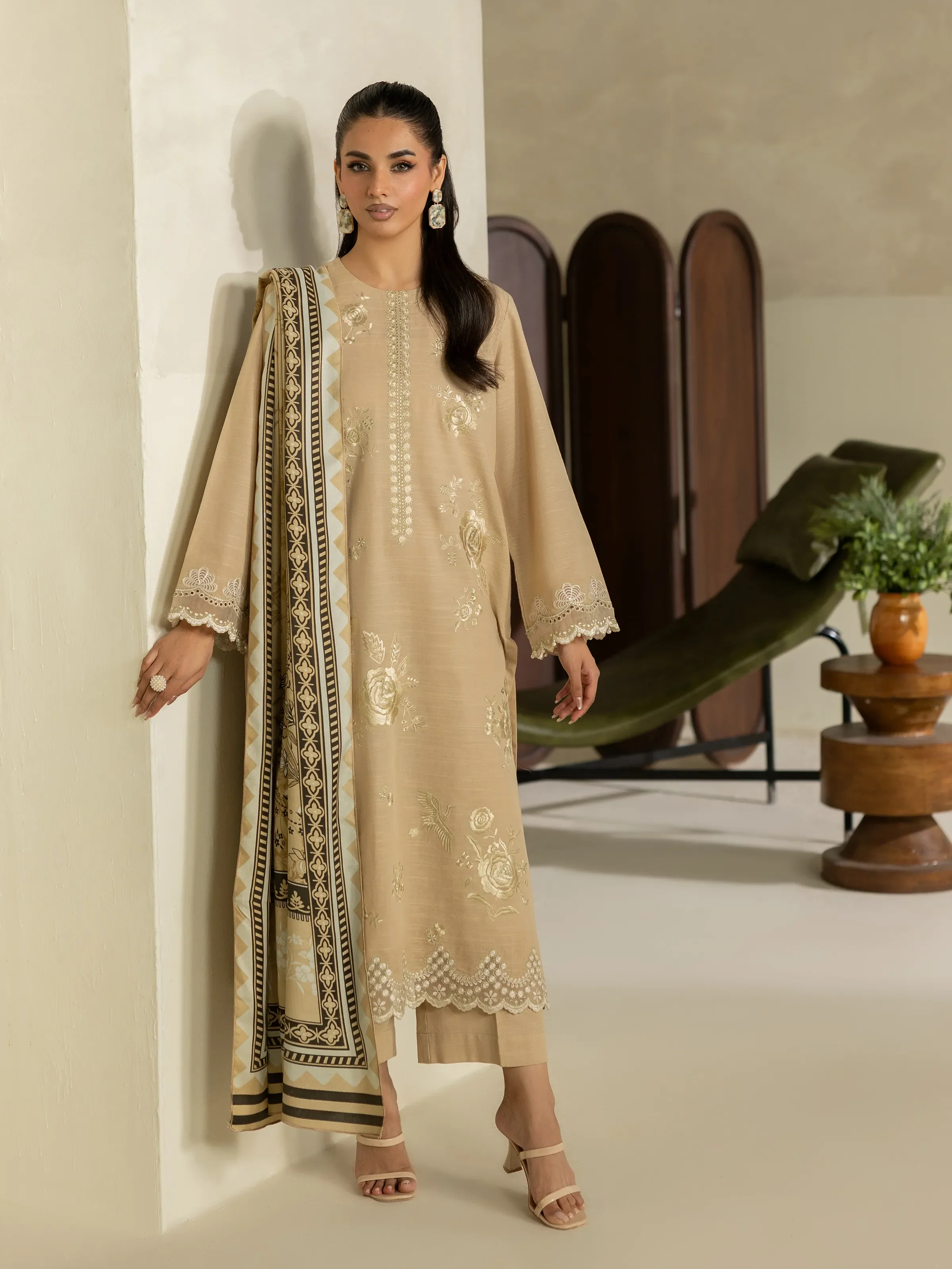 Pret Embroidered Khaddar Suit - EWTKED5-84005-3P