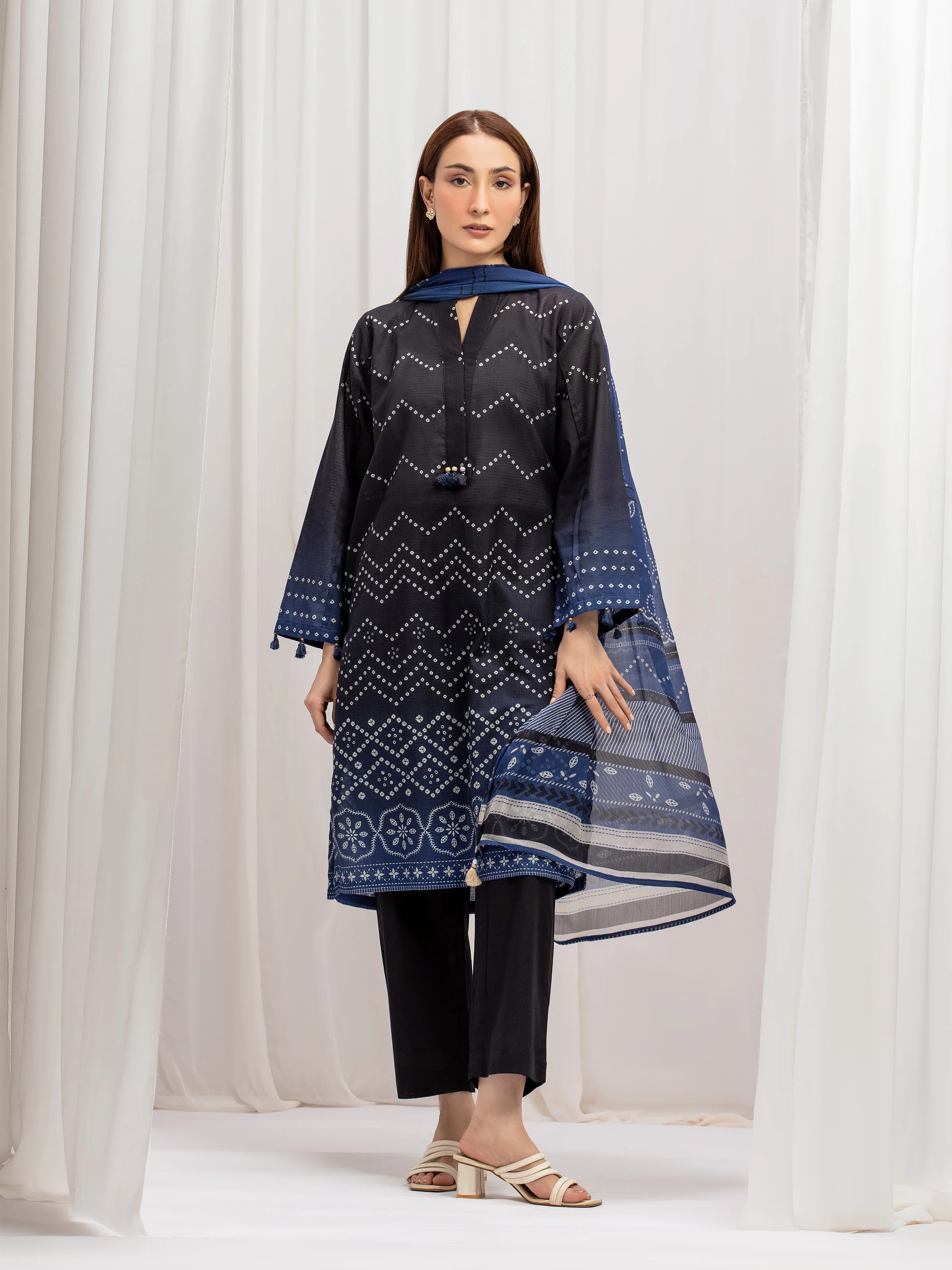 Pret Printed Lawn Slub Suit - EWTKP5-81744-3P
