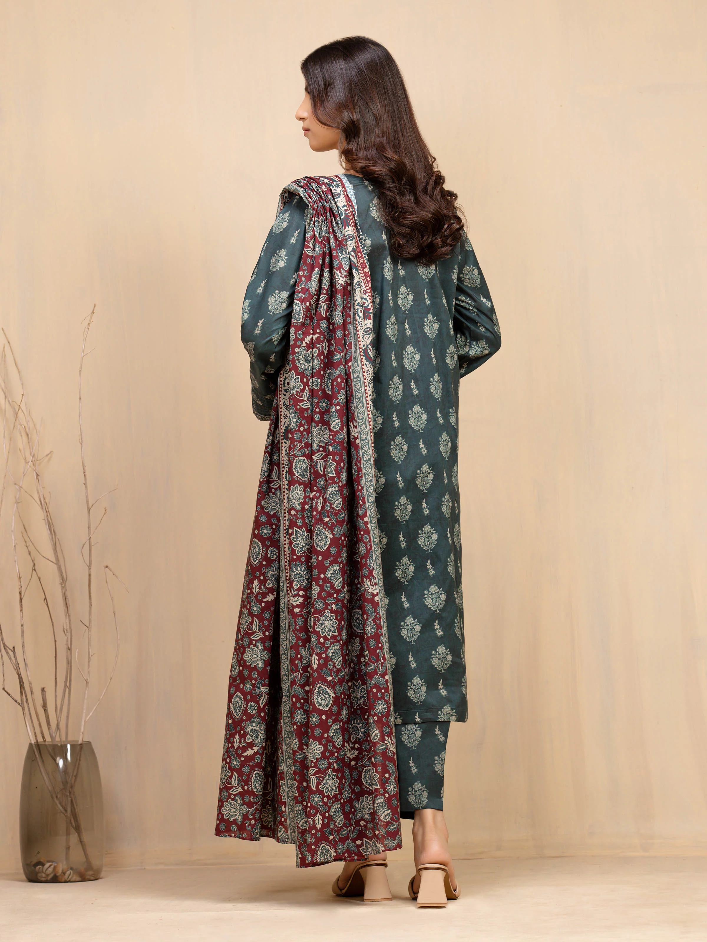 Unstitched Printed Khaddar Suit - EWU5A3-36120-3P - Image 5