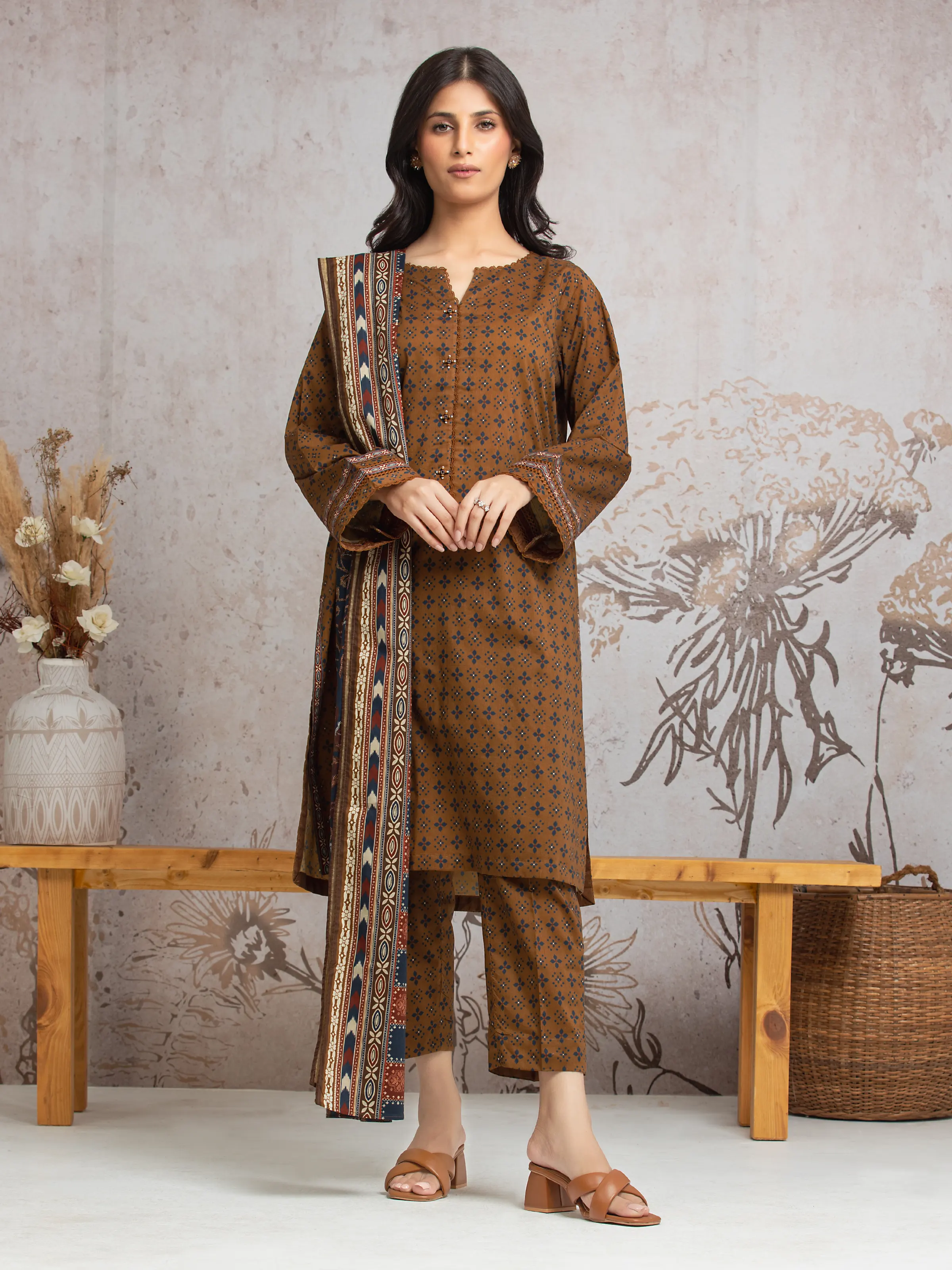 Unstitched Printed Cambric Shirt Dupatta - EWU24A2-29639SD