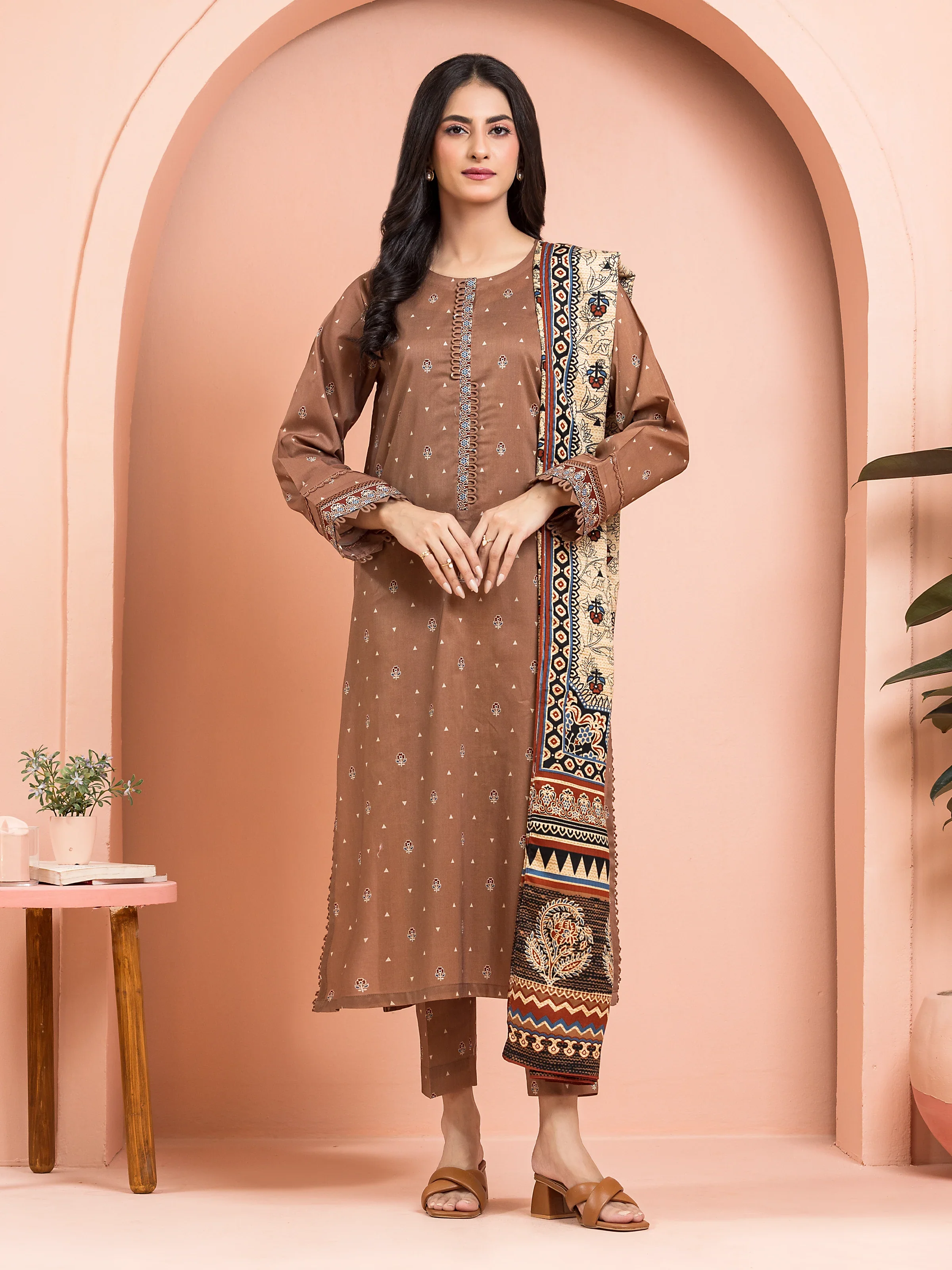 Unstitched Printed Khaddar Shirt Dupatta - EWU24M3-081SD