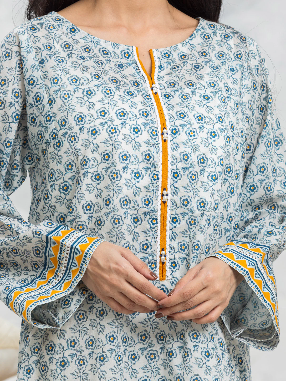 Unstitched Printed Lawn Shirt - EWU24A1-28120S - Image 4