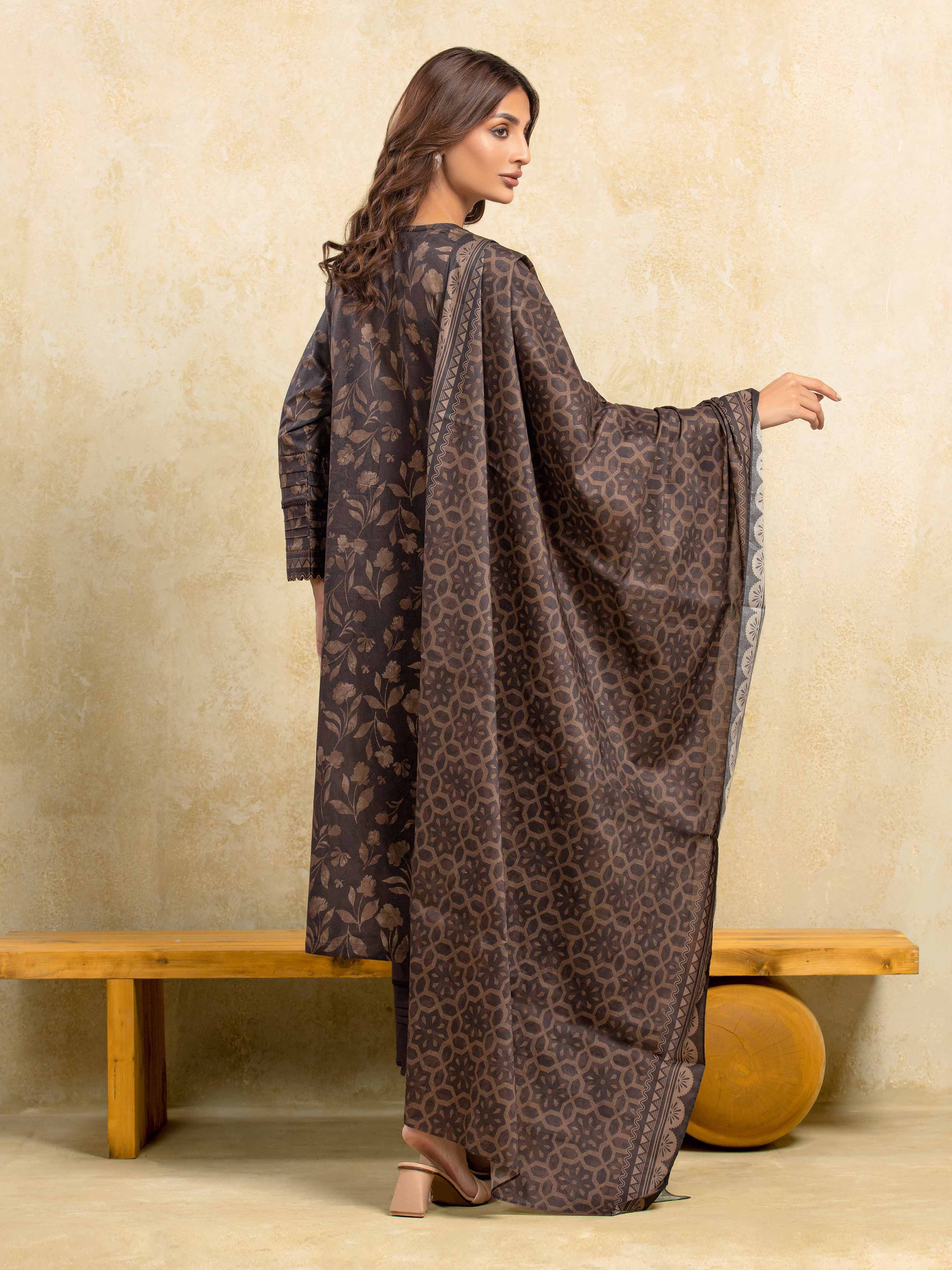 Unstitched Printed Khaddar Suit - EWU5A3-35990-3P - Image 6