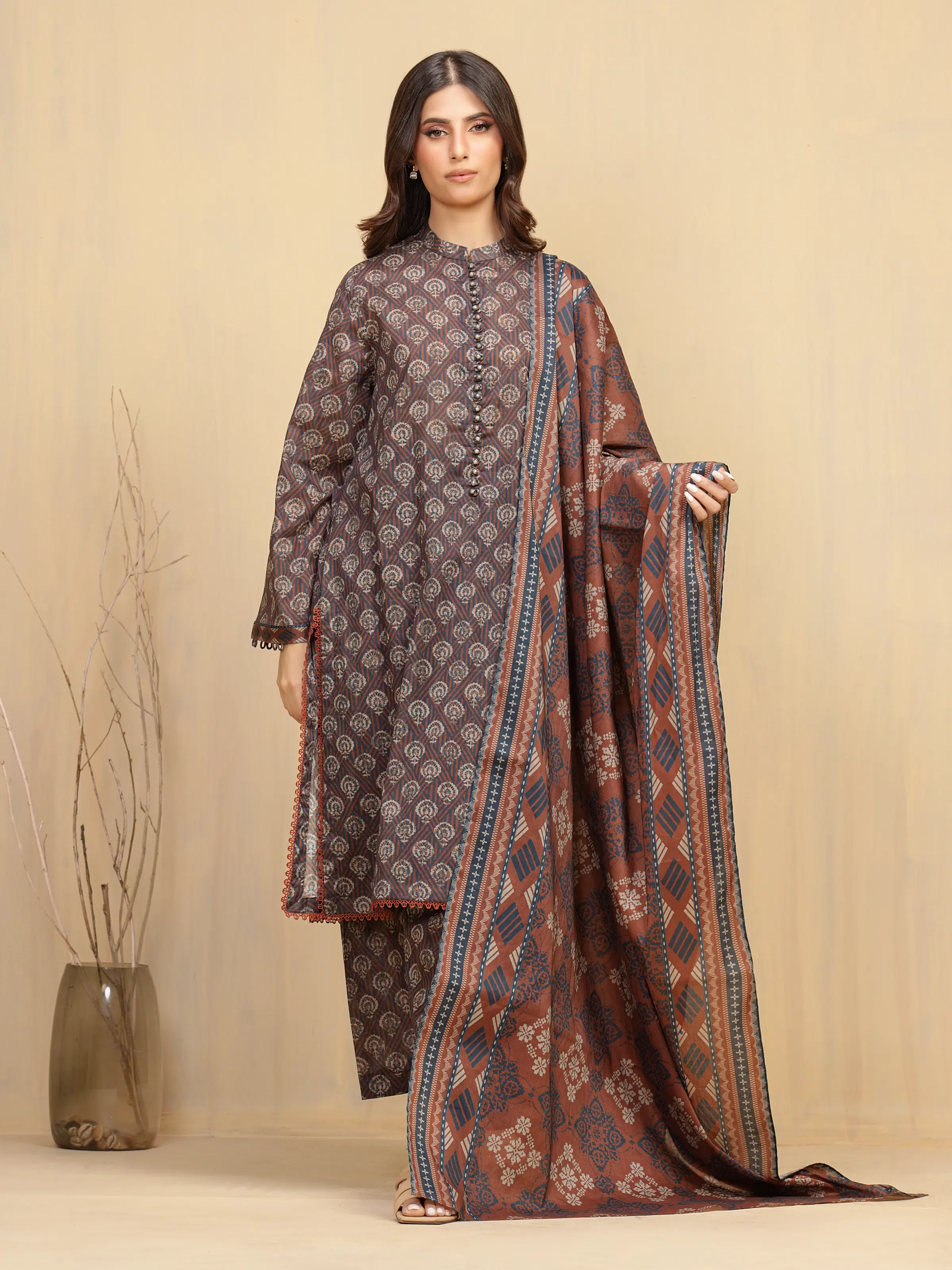 Unstitched Printed Khaddar Suit - EWU5A3-36127-3P
