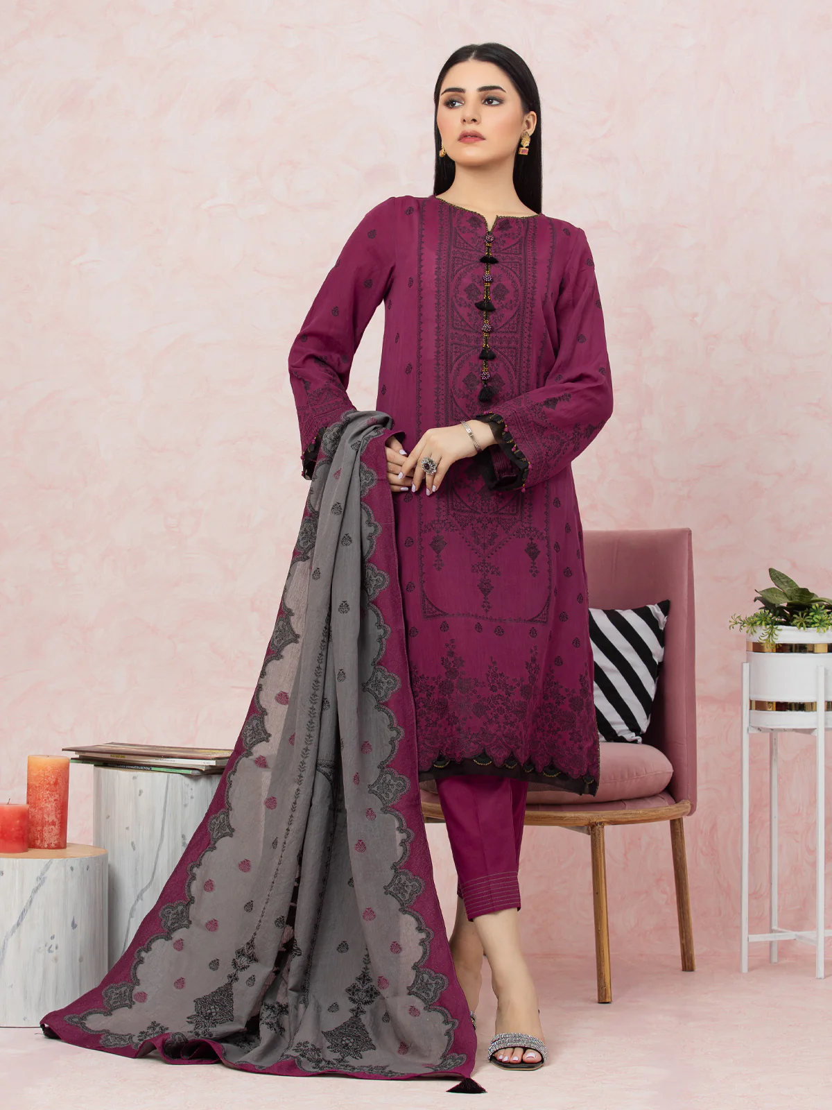 Unstitched Embroidered Jacquard Shirt Dupatta - EWU24V3-26620SD