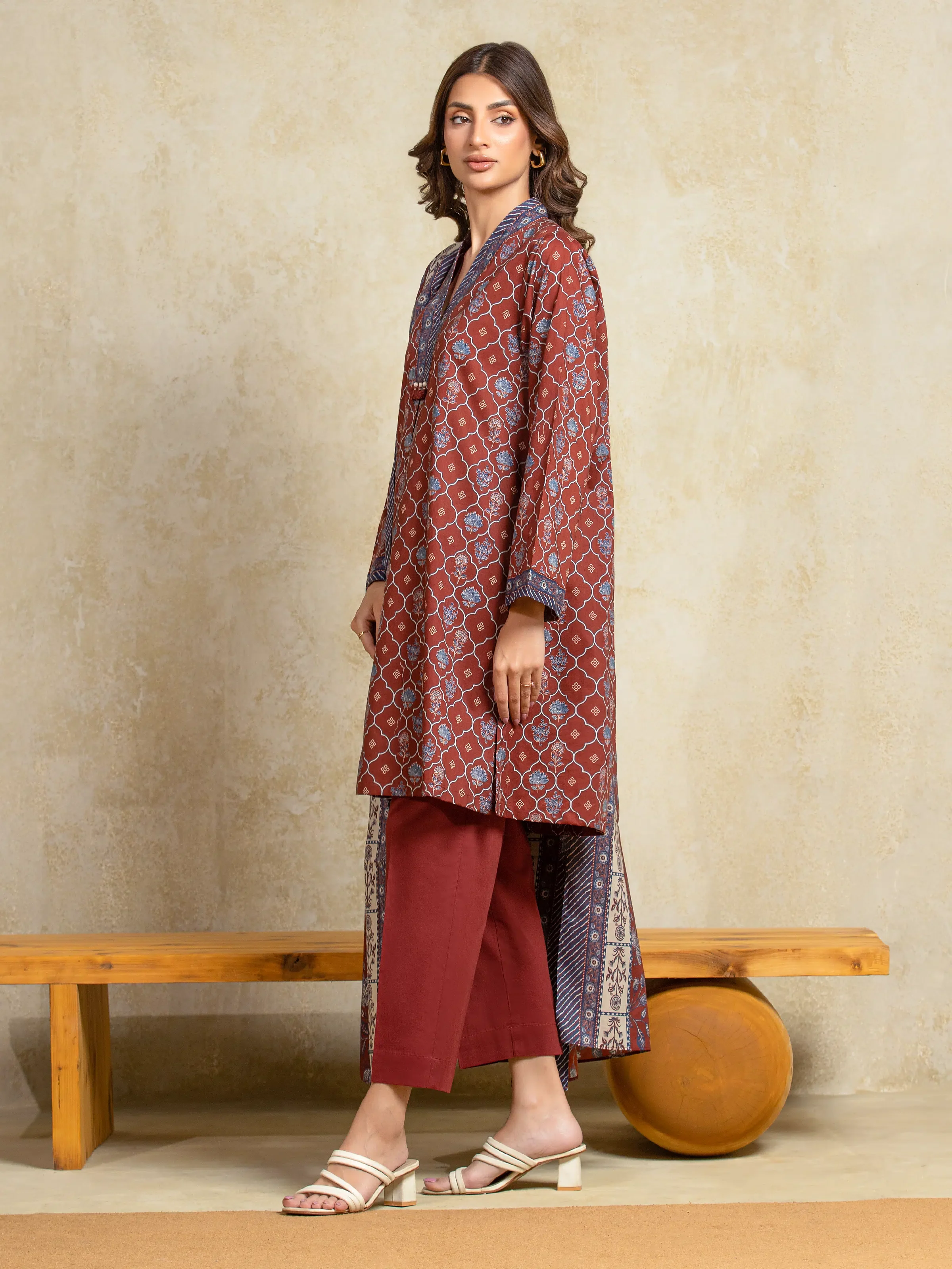 Unstitched Printed Khaddar Suit - EWU5A3-35914-3P - Image 5