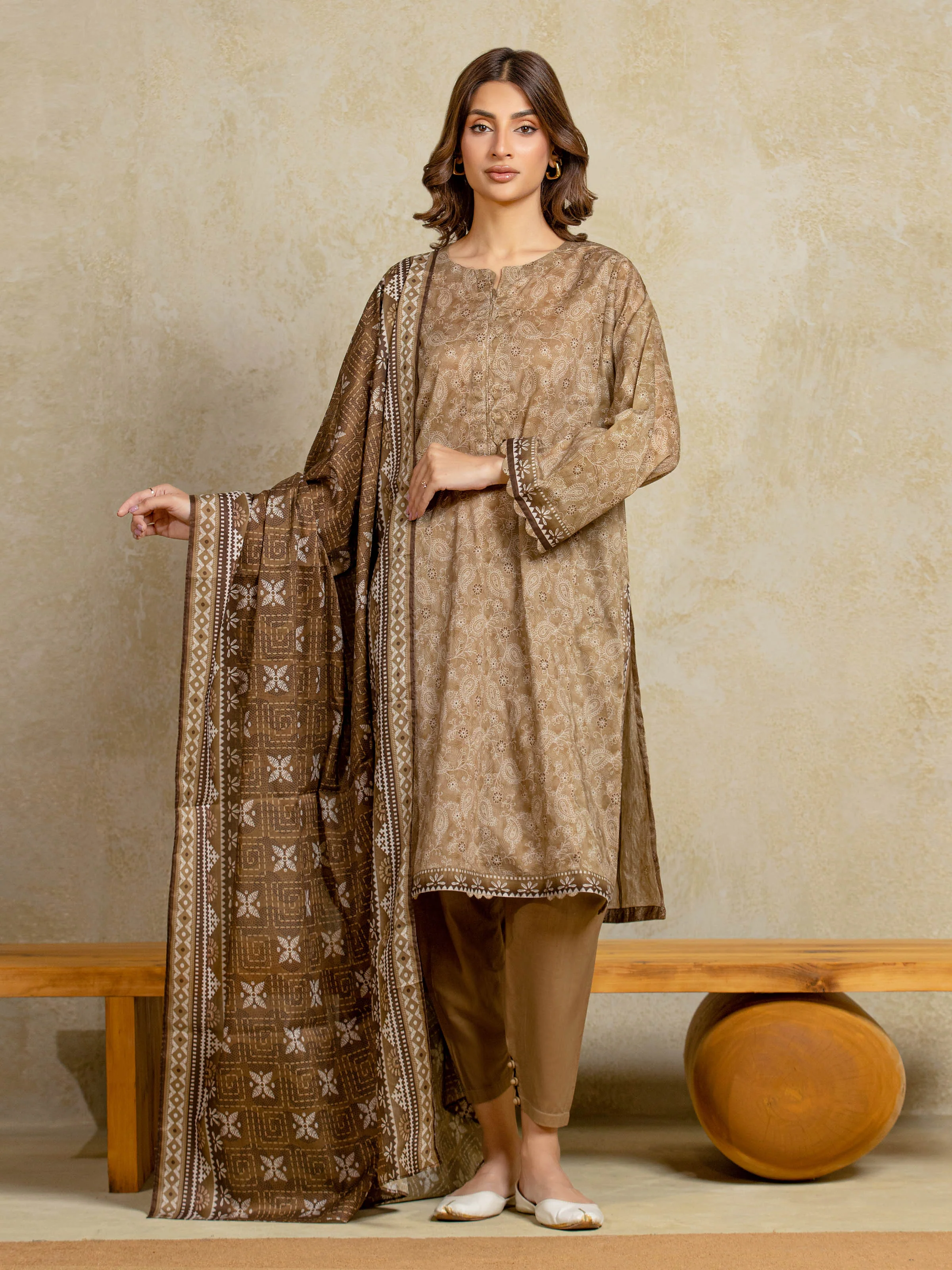 Unstitched Printed Khaddar Suit - EWU5A3-35944-3P