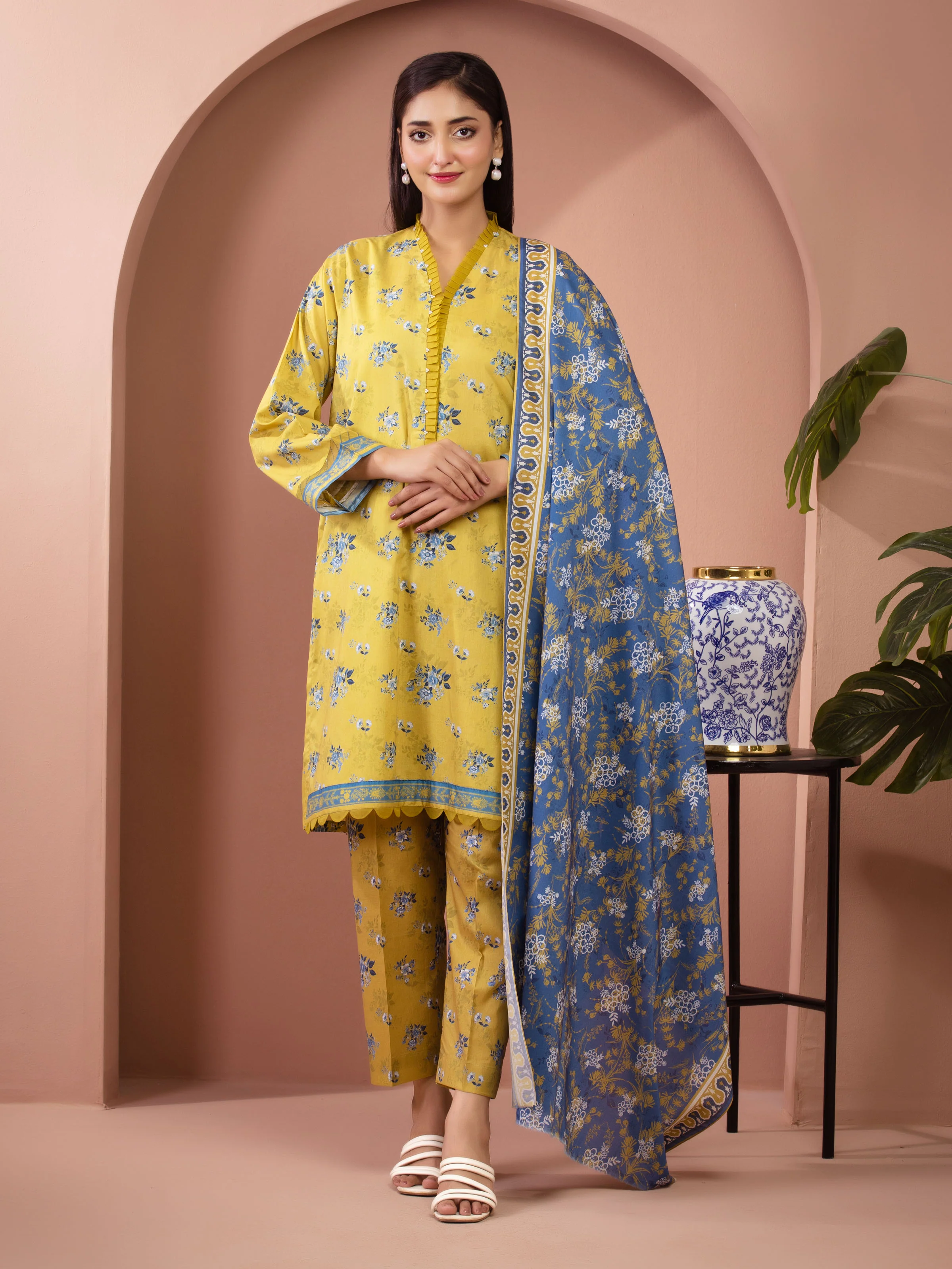 Unstitched Printed Lawn Suit - EWU5A1-35667-3P