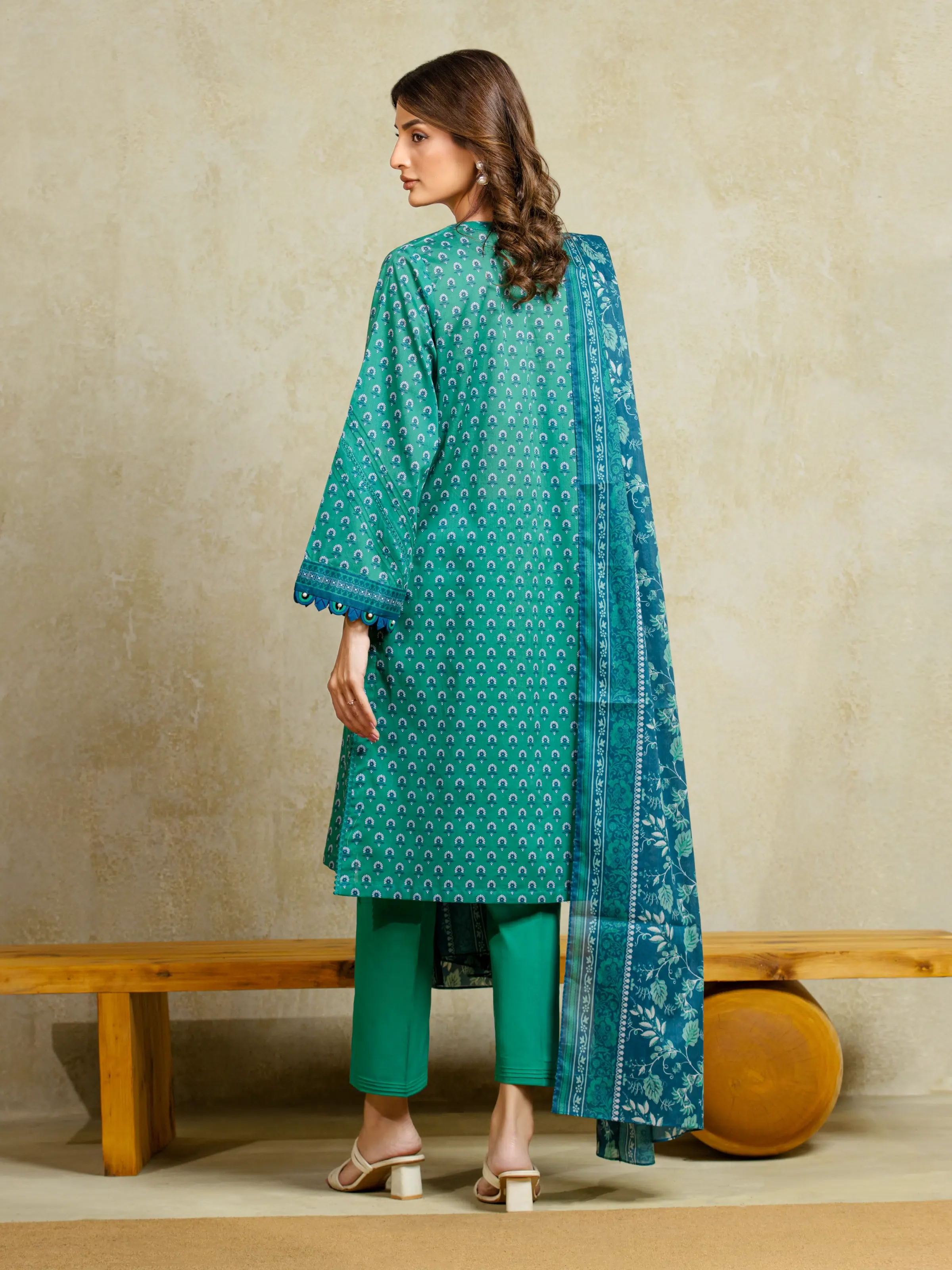 Unstitched Printed Khaddar Suit - EWU5A3-35934-3P - Image 6