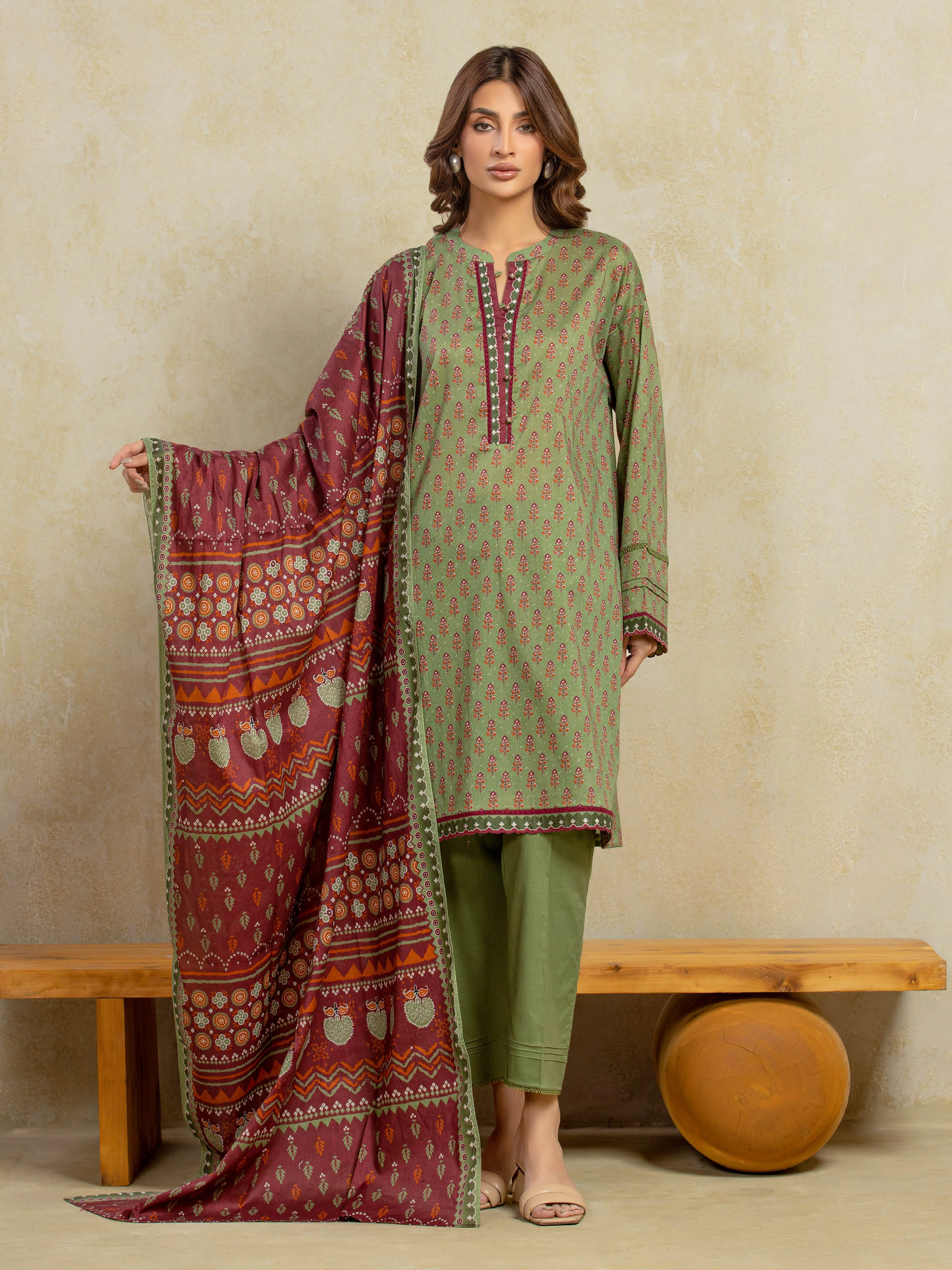 Unstitched Printed Khaddar Suit - EWU5A3-35943-3P