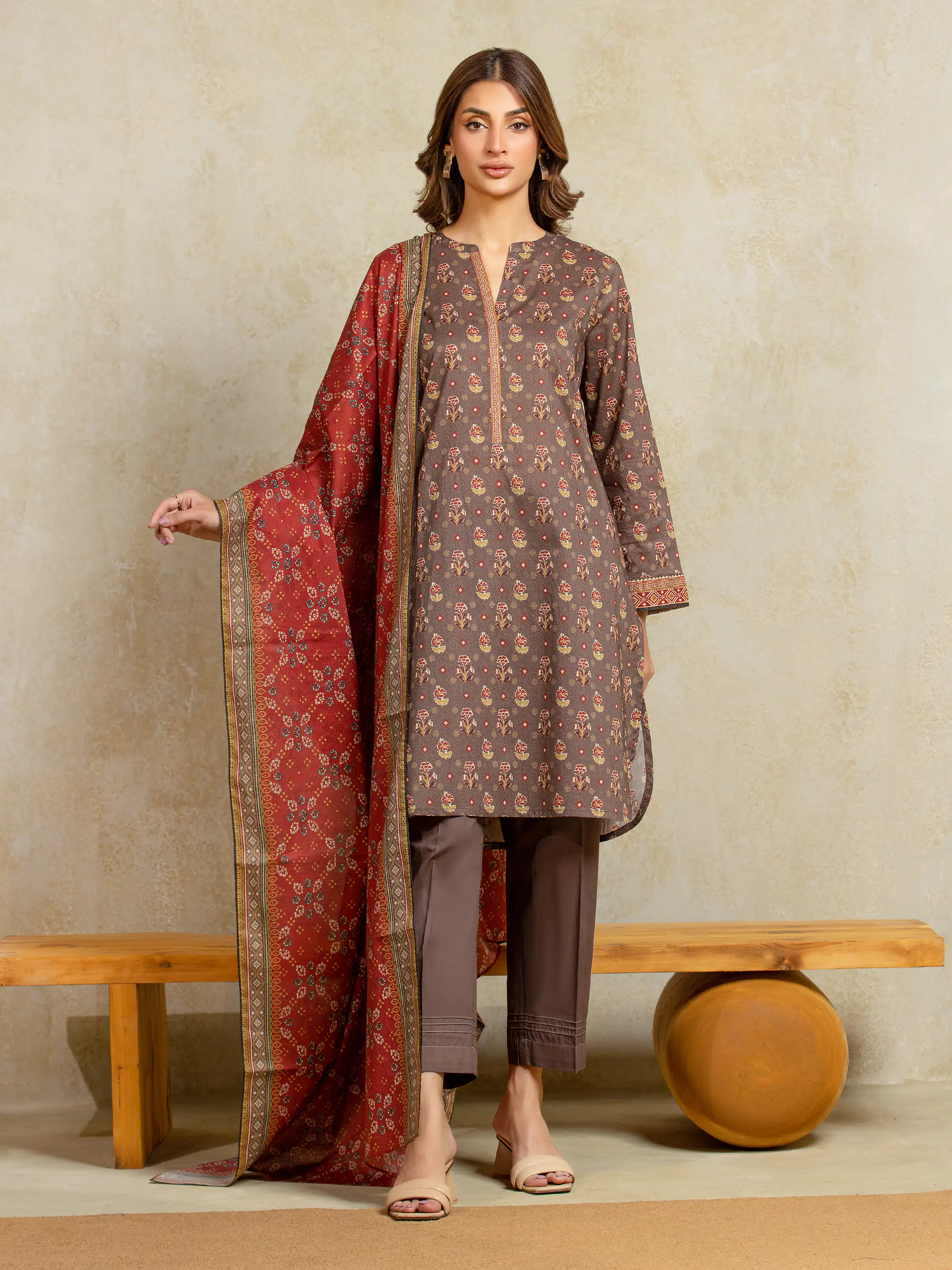 Unstitched Printed Khaddar Suit - EWU5A3-35906-3P