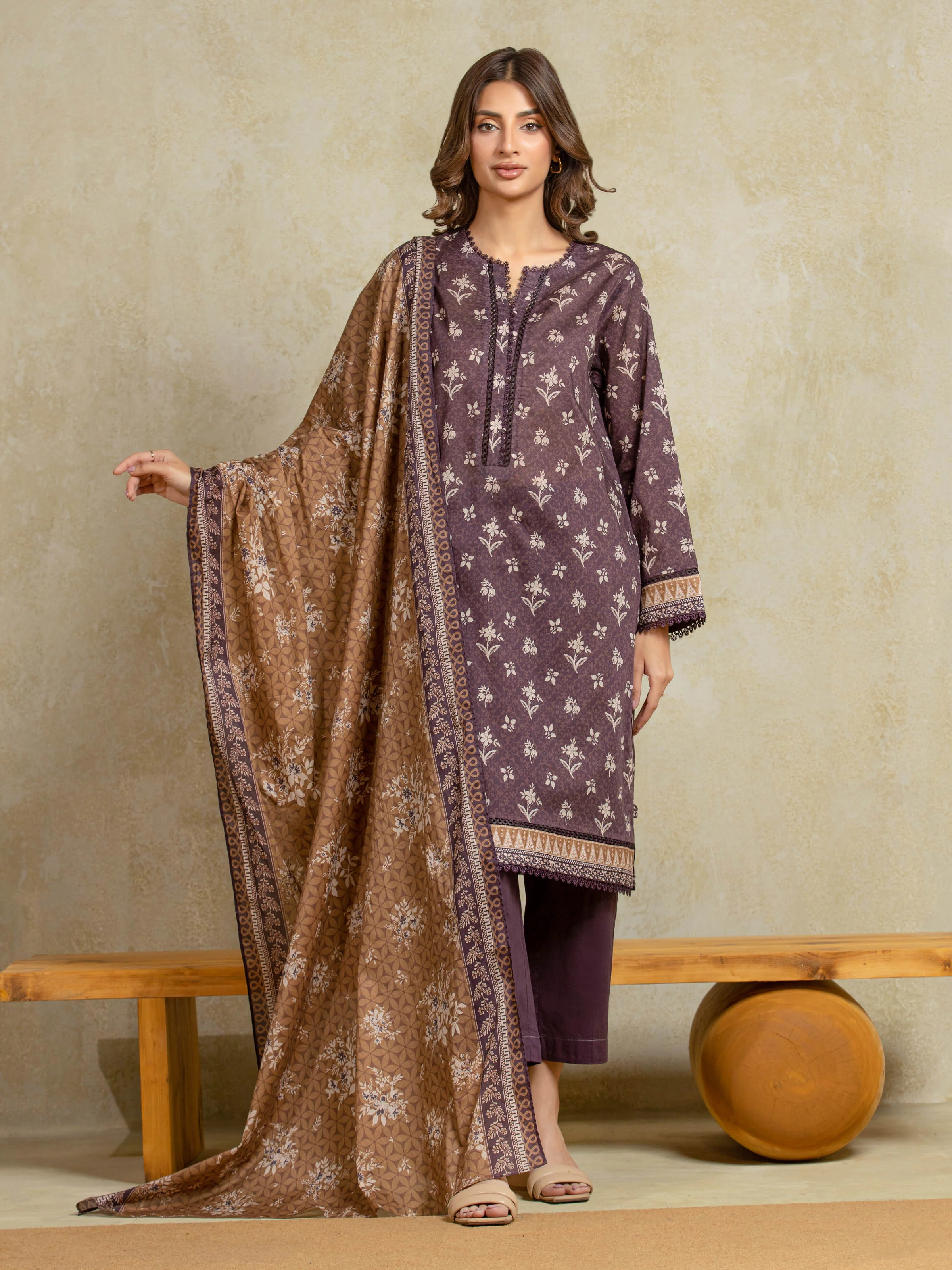 Unstitched Printed Khaddar Suit - EWU5A3-35956-3P