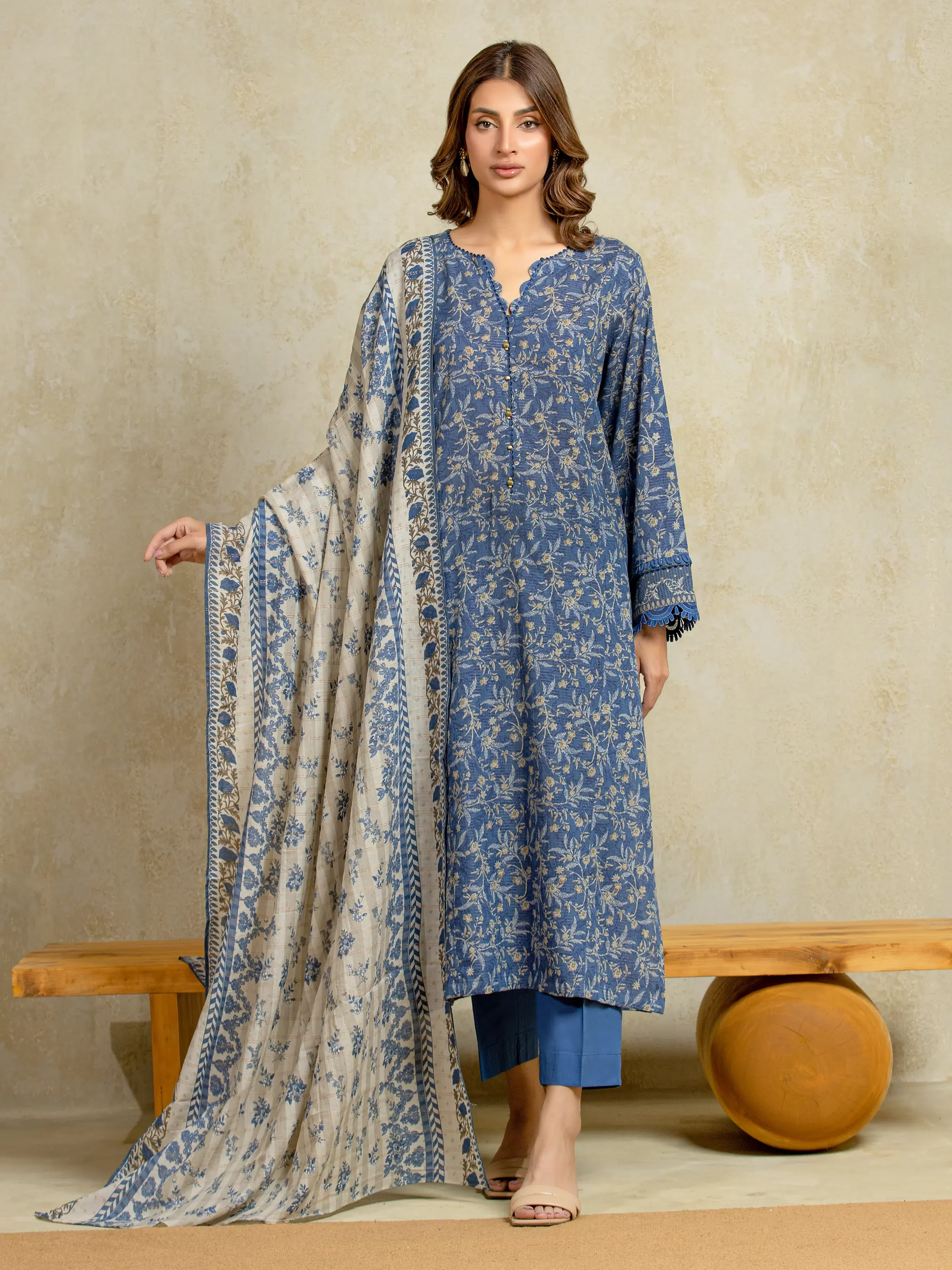 Unstitched Printed Zari Lawn Suit - EWU5M6-004-3P